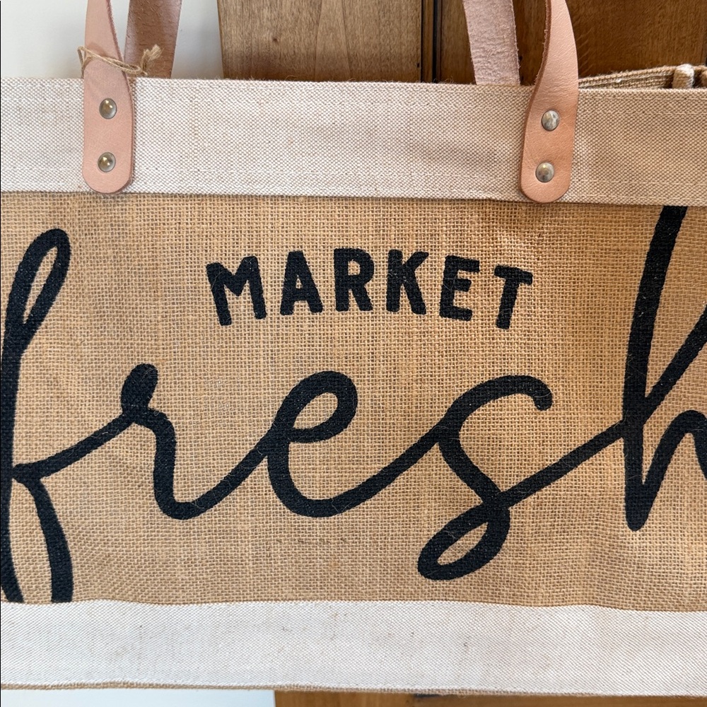 NEW Fresh Market Jute Tote Bag - Natural with Pink Handles - Picture 2 of 7